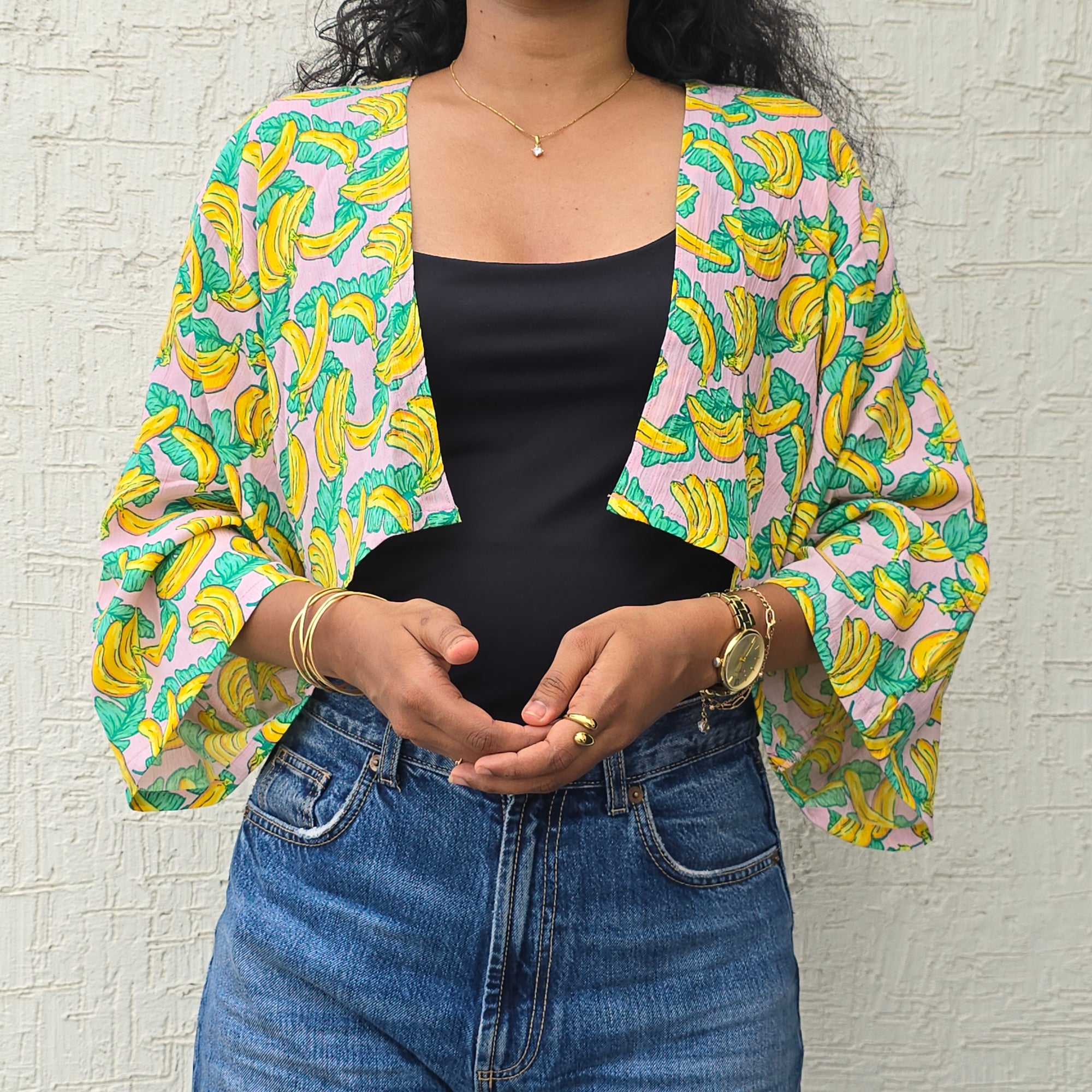 Classic Crop Shrug – Bananaaaaa