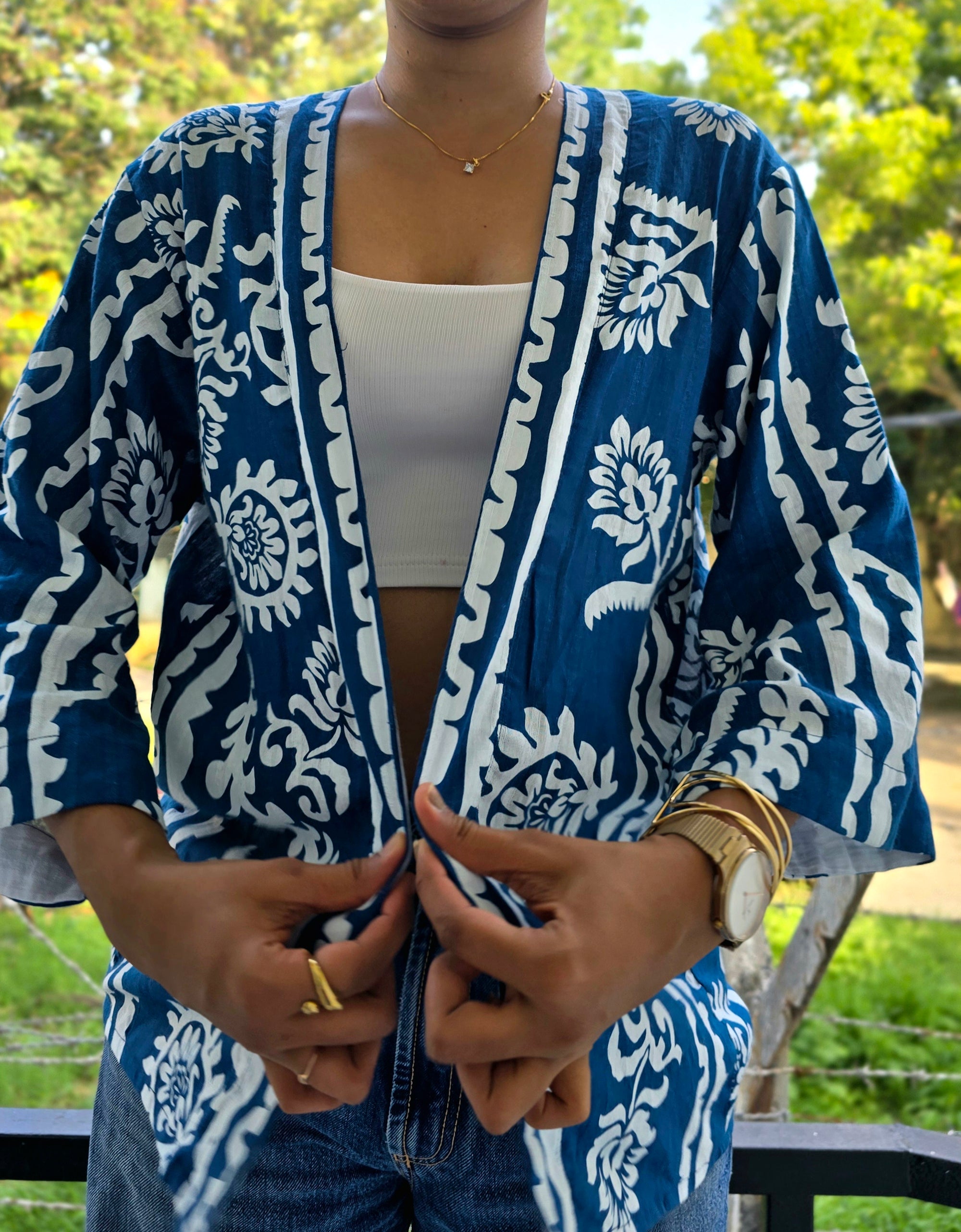 Classic Mid-Length Shrug – Printed Bell Sleeve Shrug
