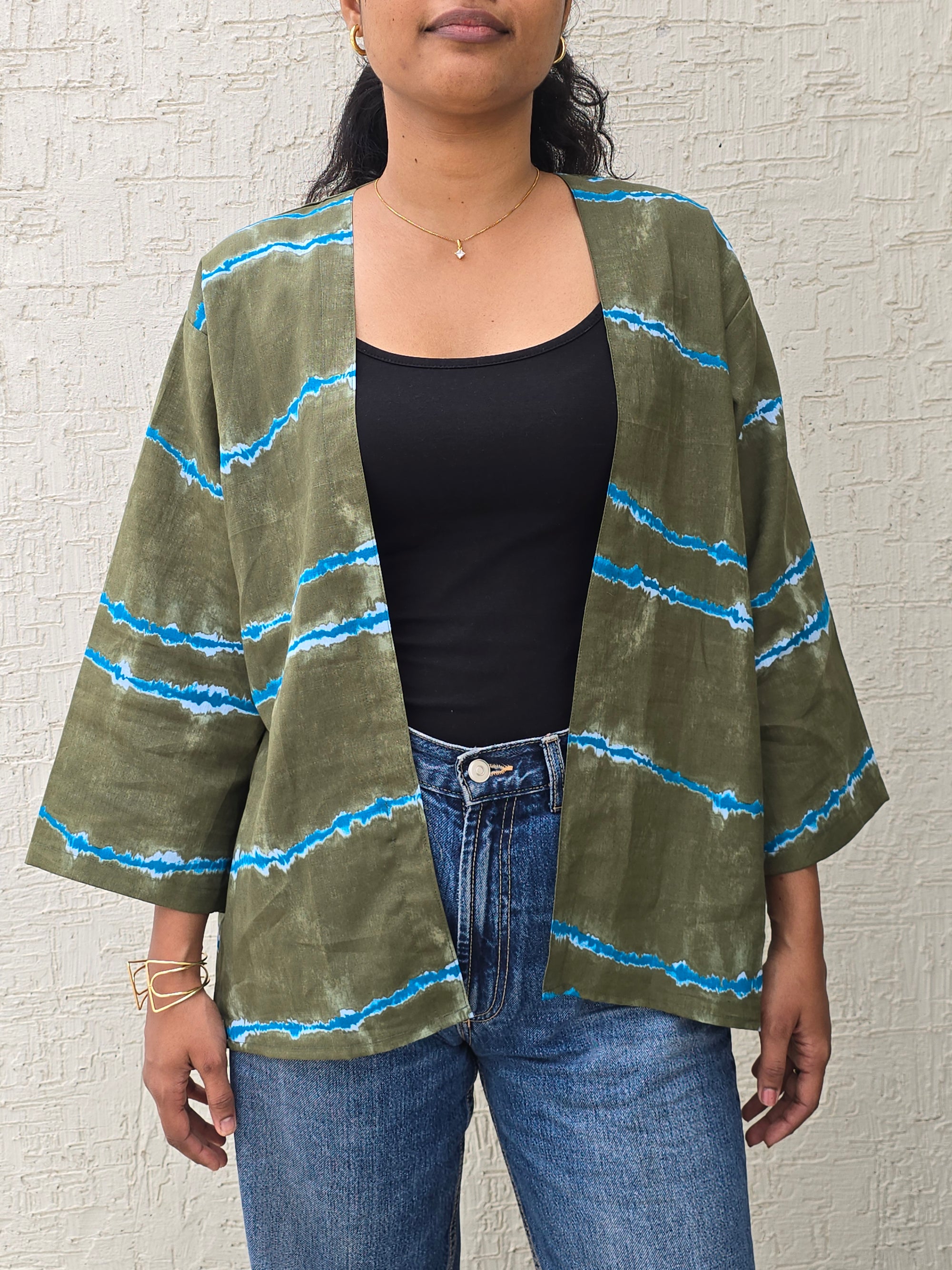 Olive Wave - Classic Mid-Length Shrug