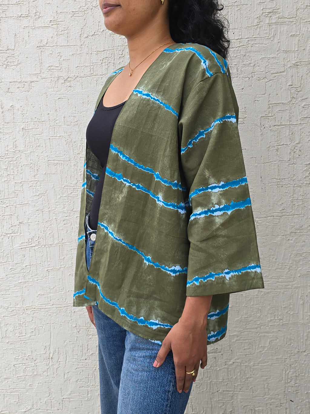 Olive Wave - Classic Mid-Length Shrug