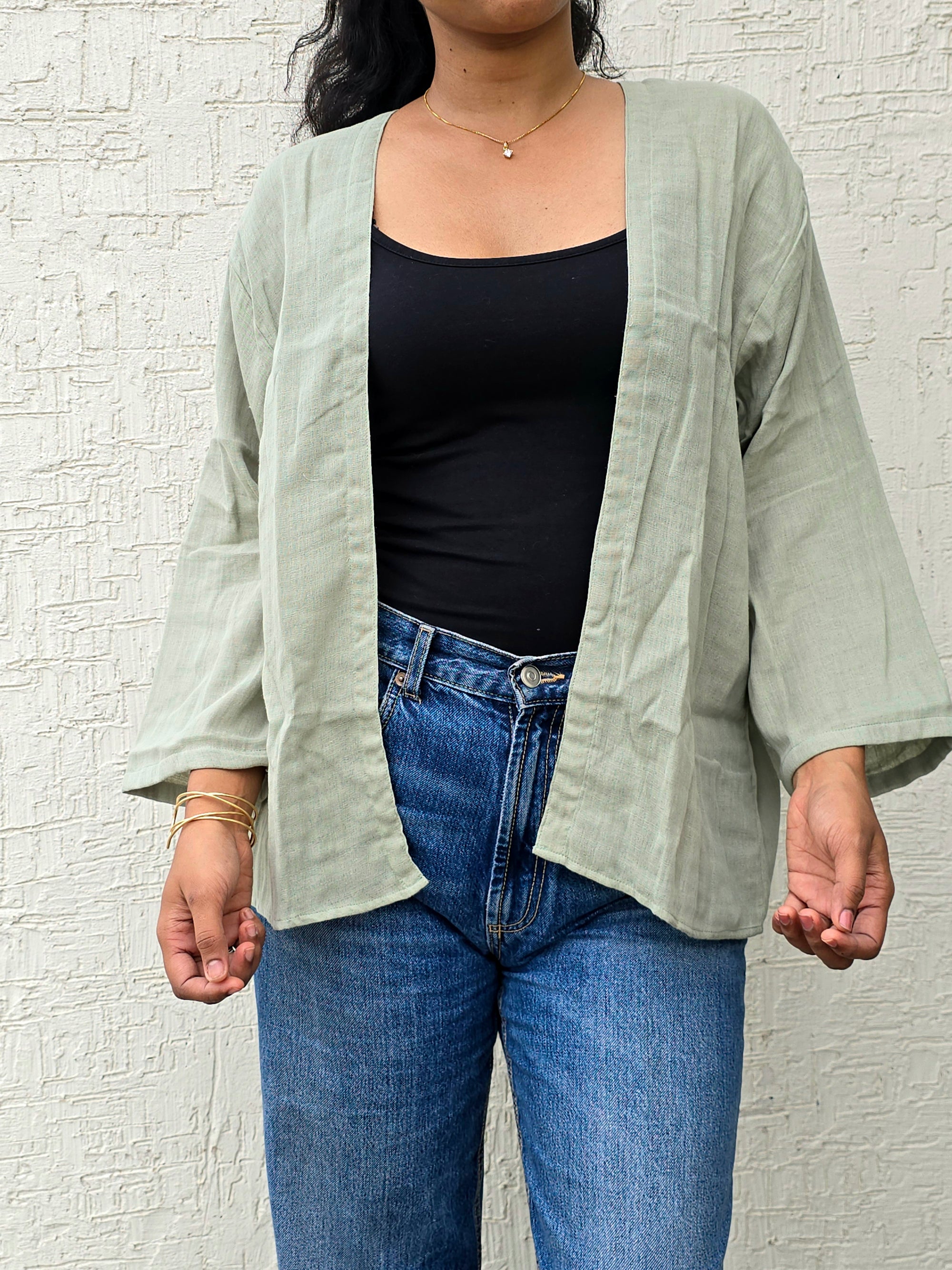 Soft sage green - Classic Mid-Length Shrug